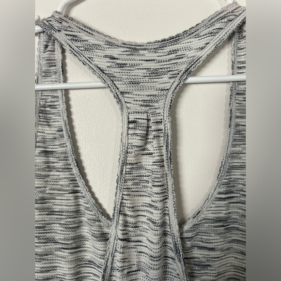 Lululemon Essential Tank Top - Picture 6 of 7